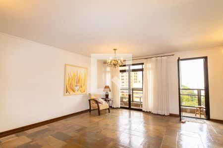 Sala de apartamento à venda com 3 quartos, 145m² em Vila Itapura, Campinas