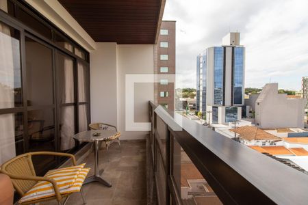 Varanda de apartamento à venda com 3 quartos, 145m² em Vila Itapura, Campinas