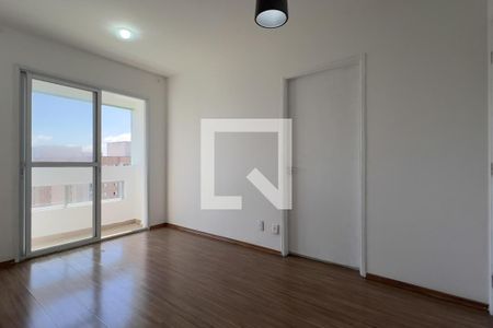 Sala de apartamento para alugar com 2 quartos, 52m² em Jardim Flor da Montanha, Guarulhos