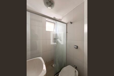 Banheiro de apartamento para alugar com 1 quarto, 40m² em Aclimação, São Paulo