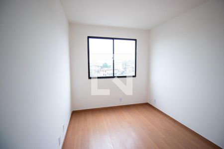 Quarto 1 de apartamento para alugar com 2 quartos, 55m² em Irajá, Rio de Janeiro