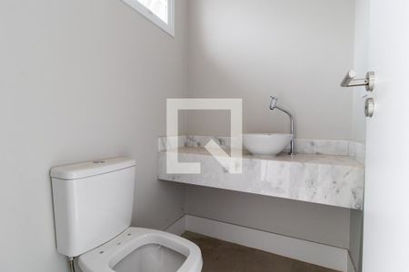 Lavabo de casa de condomínio para alugar com 3 quartos, 143m² em Orleans, Curitiba