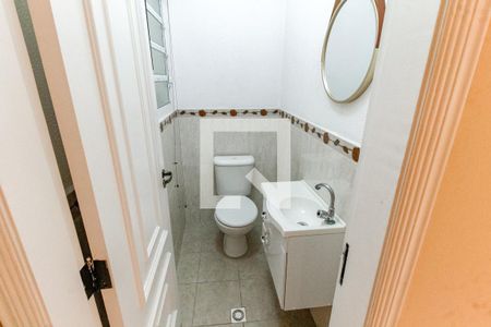 Lavabo de casa de condomínio para alugar com 2 quartos, 165m² em Jardim Ampliacao, São Paulo