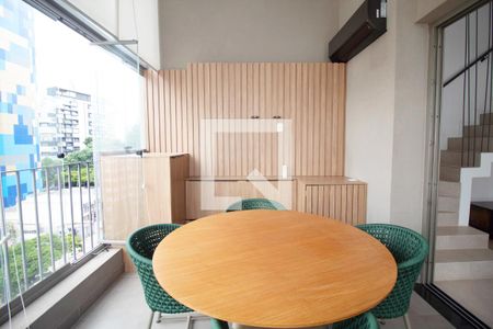 Apartamento à venda com 1 quarto, 73m² em Jardins, São Paulo