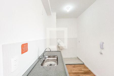 Sala/Cozinha de apartamento para alugar com 2 quartos, 37m² em Bom Retiro, São Paulo
