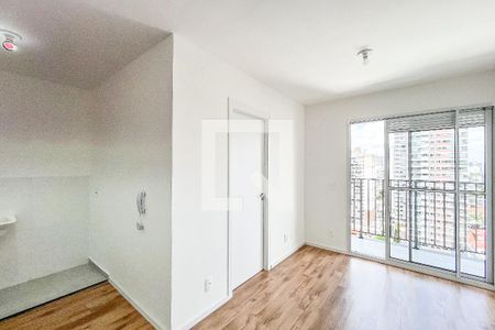Sala/Cozinha de apartamento para alugar com 2 quartos, 37m² em Bom Retiro, São Paulo