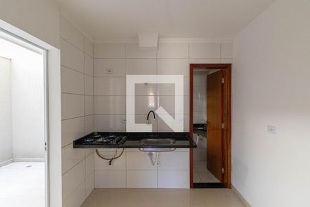 Sala e Cozinha de apartamento para alugar com 2 quartos, 33m² em Cidade Antônio Estêvão de Carvalho, São Paulo