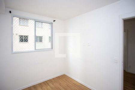 Quarto 1 de apartamento para alugar com 2 quartos, 34m² em Jardim Miriam, São Paulo