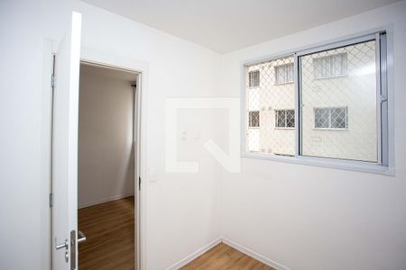 Quarto 2 de apartamento para alugar com 2 quartos, 34m² em Jardim Miriam, São Paulo