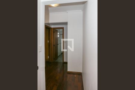 Corredor de apartamento à venda com 3 quartos, 120m² em Pompeia, São Paulo