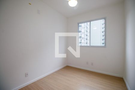 Quarto 1 de apartamento para alugar com 2 quartos, 44m² em Santo Cristo, Rio de Janeiro