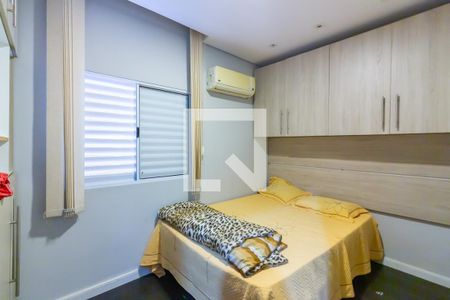 Quarto 1 de casa para alugar com 3 quartos, 100m² em Bussocaba, Osasco