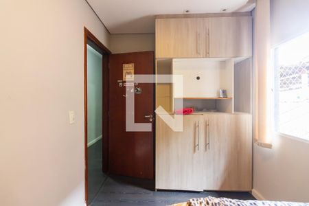 Quarto 1 de casa para alugar com 3 quartos, 100m² em Bussocaba, Osasco