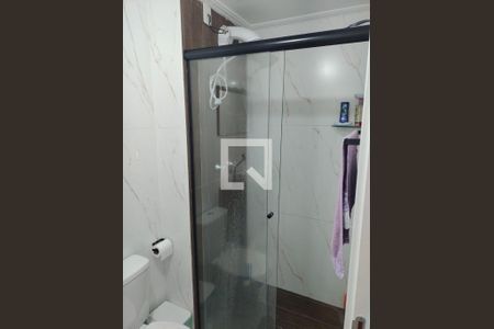 Banheiro de apartamento à venda com 2 quartos, 41m² em Vila Sabrina, São Paulo
