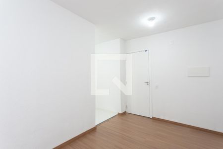 Sala de apartamento para alugar com 2 quartos, 42m² em Fazenda Caguaçu, São Paulo