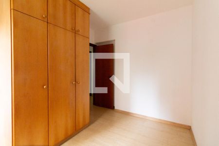 Quarto 2 de apartamento para alugar com 3 quartos, 74m² em Jardim das Vertentes, São Paulo