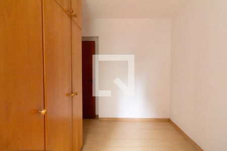 Quarto 2 de apartamento para alugar com 3 quartos, 74m² em Jardim das Vertentes, São Paulo