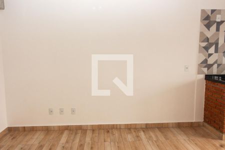 Quarto/Cozinha de kitnet/studio para alugar com 1 quarto, 20m² em Jardim Domitila, São Paulo