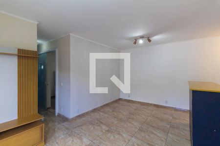 Sala de apartamento para alugar com 3 quartos, 68m² em Sítio da Figueira, São Paulo