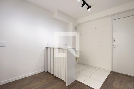 Sala e Cozinha de apartamento à venda com 1 quarto, 27m² em Vila das Bandeiras, Guarulhos