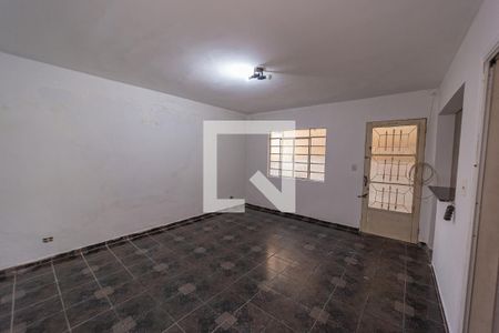 Sala/Quarto de casa para alugar com 1 quarto, 80m² em Vila Mesquita, São Paulo