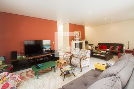 Casa para alugar com 4 quartos, 395m² em Santo Amaro, São Paulo