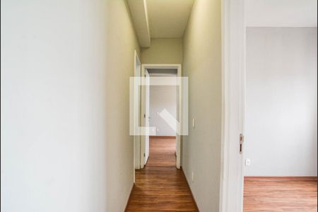 Corredor de apartamento à venda com 2 quartos, 56m² em Vila Homero Thon, Santo André