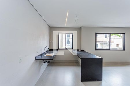 Sala e cozinha de casa à venda com 3 quartos, 200m² em Parque Sao Domingos, São Paulo