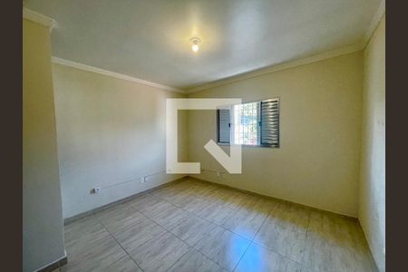 Quarto 1 de casa para alugar com 2 quartos, 175m² em Vila Galvão, Guarulhos