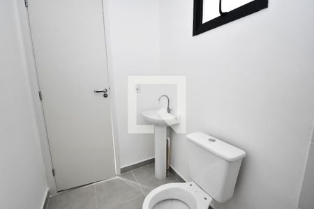 banheiro de kitnet/studio à venda com 1 quarto, 25m² em Pinheiros, São Paulo