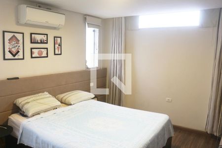 Suíte de casa à venda com 3 quartos, 180m² em Jardim Sao Caetano, São Caetano do Sul