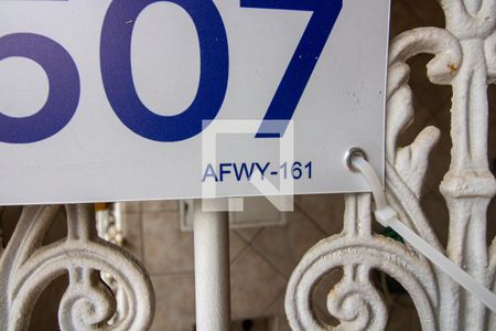 Placa de casa à venda com 3 quartos, 110m² em Cidade Líder, São Paulo