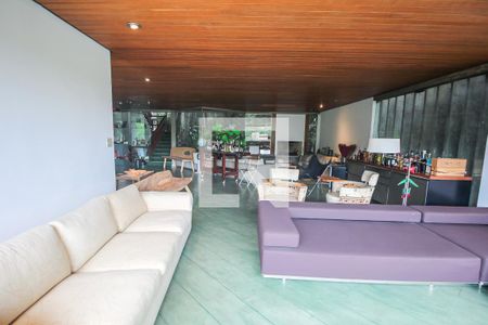 Sala de casa à venda com 5 quartos, 776m² em Cidade Jardim, São Paulo