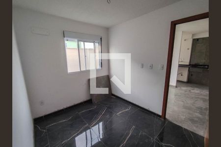 Quarto 1 de apartamento para alugar com 2 quartos, 69m² em Anchieta, Nilópolis
