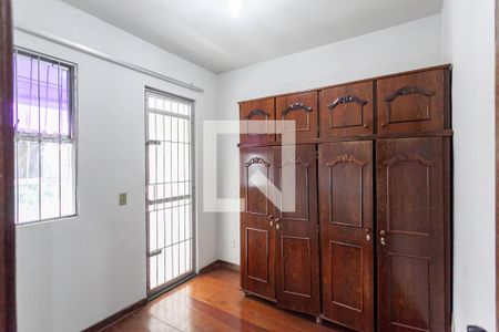 Quarto 2 de apartamento à venda com 3 quartos, 90m² em Carlos Prates, Belo Horizonte