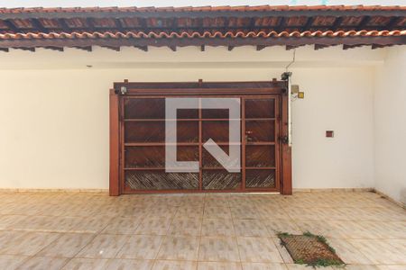 Entrada de casa à venda com 3 quartos, 102m² em Parque Cruzeiro do Sul, São Paulo
