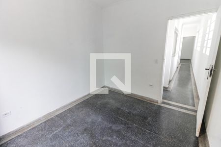 Quarto 1 de casa para alugar com 3 quartos, 70m² em Campo Limpo, São Paulo