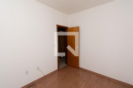 Quarto 1 de apartamento à venda com 3 quartos, 75m² em Cabral, Contagem