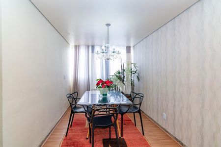 Sala de apartamento à venda com 3 quartos, 80m² em Calafate, Belo Horizonte