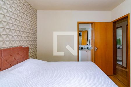 Suíte de apartamento à venda com 3 quartos, 80m² em Calafate, Belo Horizonte