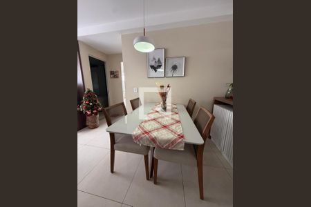 Sala de apartamento para alugar com 2 quartos, 48m² em Vila Satúrnia, Campinas