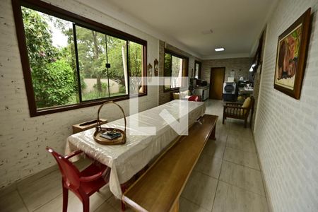 Casa para alugar com 4 quartos, 289m² em Santo Hilario, Goiânia