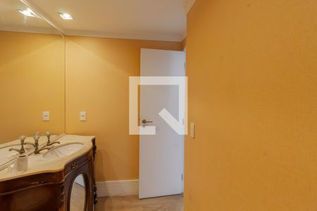 Banheiro de apartamento para alugar com 2 quartos, 93m² em Vila Olímpia, São Paulo