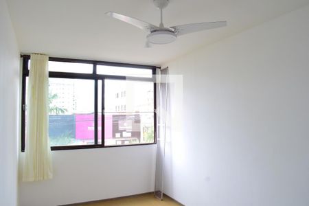 Sala de apartamento para alugar com 1 quarto, 47m² em Centro, Ribeirão Preto