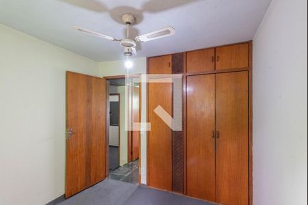 Quarto 1 de casa à venda com 3 quartos, 300m² em Jardim do Lago, Campinas