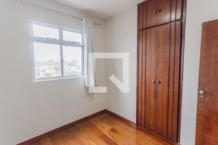 Suíte de apartamento para alugar com 2 quartos, 72m² em Santa Tereza, Belo Horizonte