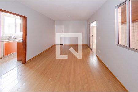 Sala de apartamento para alugar com 3 quartos, 110m² em Alto Caiçaras, Belo Horizonte