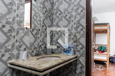 Banheiro da Suíte de casa para alugar com 3 quartos, 85m² em Betânia, Belo Horizonte