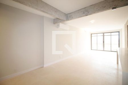 Apartamento à venda com 3 quartos, 130m² em Pinheiros, São Paulo