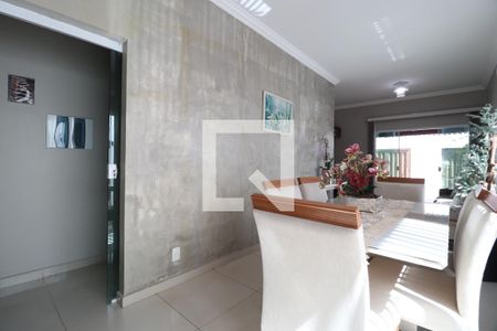 Sala de casa para alugar com 3 quartos, 160m² em Laranjeiras, Uberlândia